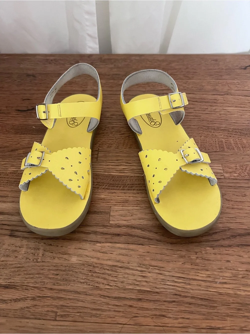 FootMates Kids Yellow Scalloped Buckle Sandals